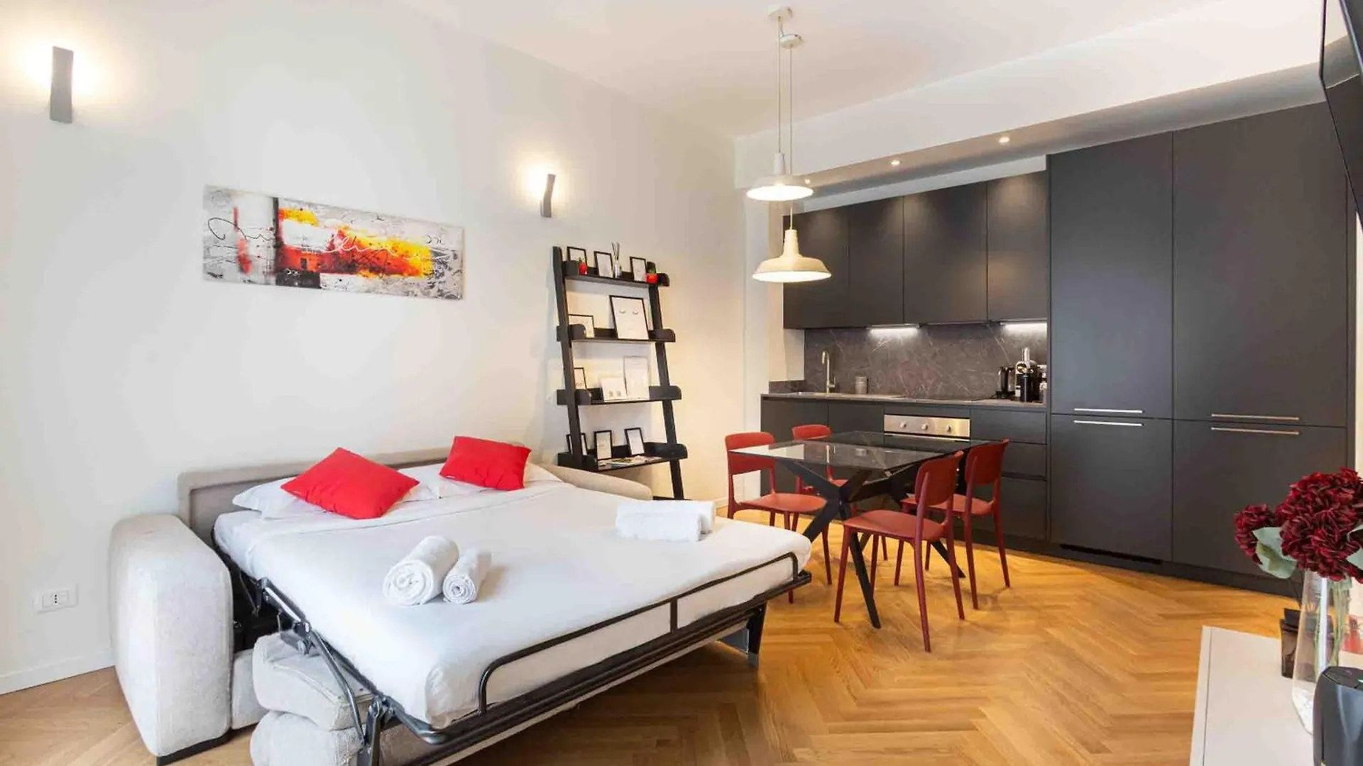 Cute And Central Duomo Apartment - Red Μιλάνο Ιταλία