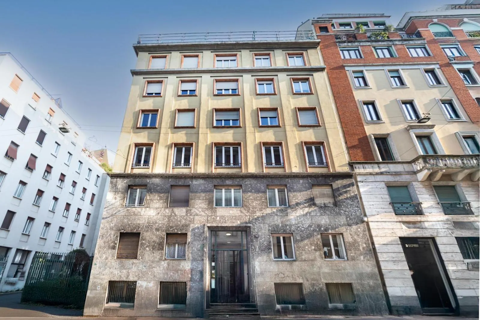 Cute And Central Duomo Apartment - Red Milan